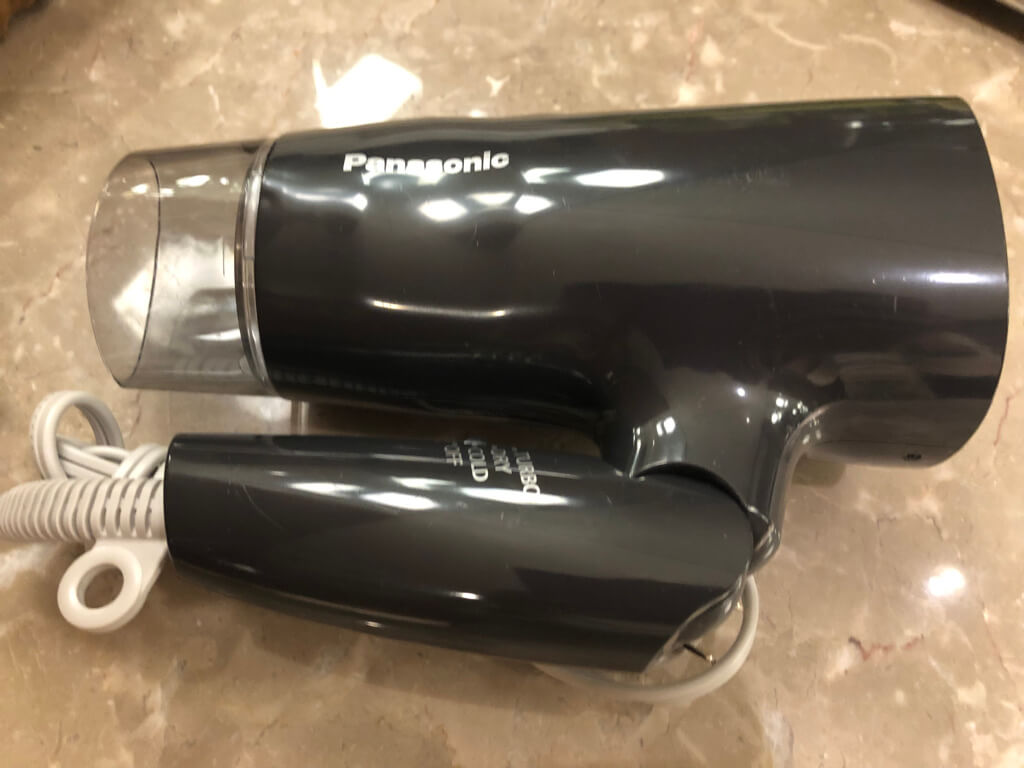 ヒルトン名古屋　子連れ宿泊　LOVEあいちキャンペーン　愛知県民割　朝食　子供料金　プール　ジム　駐車場