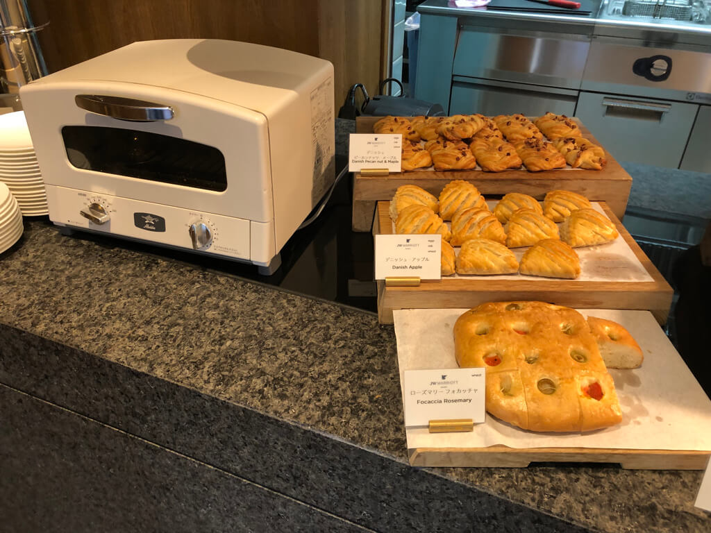 JWマリオット奈良　宿泊記　ラウンジ　アクセス　スイート　朝食　ゴールド　プラチナ特典　無料宿泊　子連れ　マリオットボンヴォイアメックス紹介　ブログ