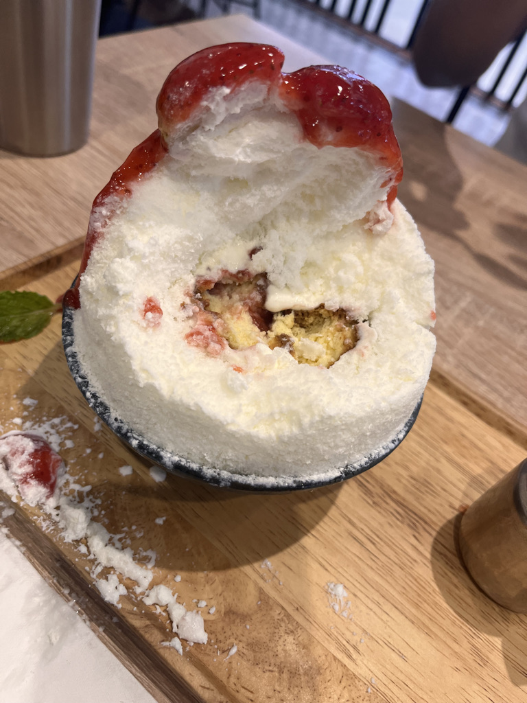 セントレジスバンコク　宿泊記　送迎　アクセス　朝食　プール　ジム　サウナ　子供添い寝年齢　マリオットボンヴォイアメックス　プラチナ特典　バトラーサービス