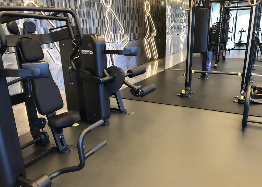 W大阪　マーベラススイート　子連れ　宿泊記 SPGアメックス紹介　朝食　プール　WETバー　サウナ　大浴場　フィットネスジム　駐車場　プラチナ特典　ルームサービス