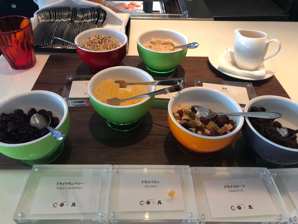 大阪マリオット都ホテル　ブログ　ジュニアスイート　子供添い寝無料　宿泊記　連休　格安　朝食　ラウンジ　あべのハルカス　プラチナ特典　　駐車場　マリオットボンヴォイアメックス紹介