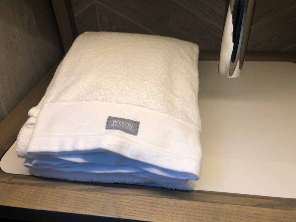 ウェスティン都ホテル京都　宿泊記　ジュニアスイート　子連れ旅　子供添い寝　クラブラウンジ　プール　ジム　SPA　華頂　温泉　spgアメックス紹介　プラチナ特典