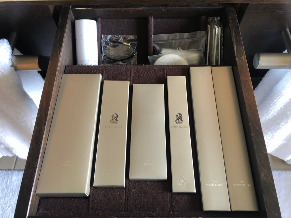 リッツカールトン沖縄宿泊記☆至極の時を過ごせる大人リゾートなホテルだった〜! 57 リッツカールトン沖縄 宿泊記 フィットネス GoToトラベル 地域共通クーポン プール 岩盤浴 スパ spgアメックス 紹介 プラチナ特典 エクスペリエンス アクティビティ