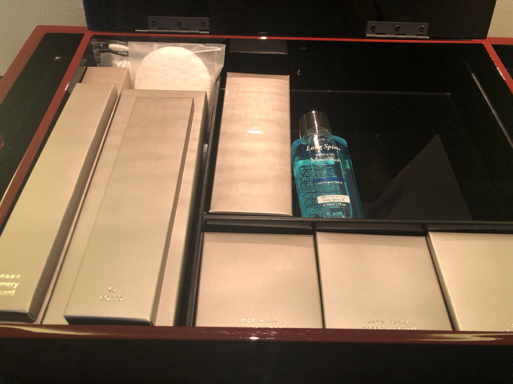 リッツカールトン京都　ブログ　ガーデンテラススイート　マリオットボンヴォイアメックス紹介　プラチナ特典　朝食　プール　アクティビティ　子供添い寝　アメニティ　ジム　駐車場　アクセス