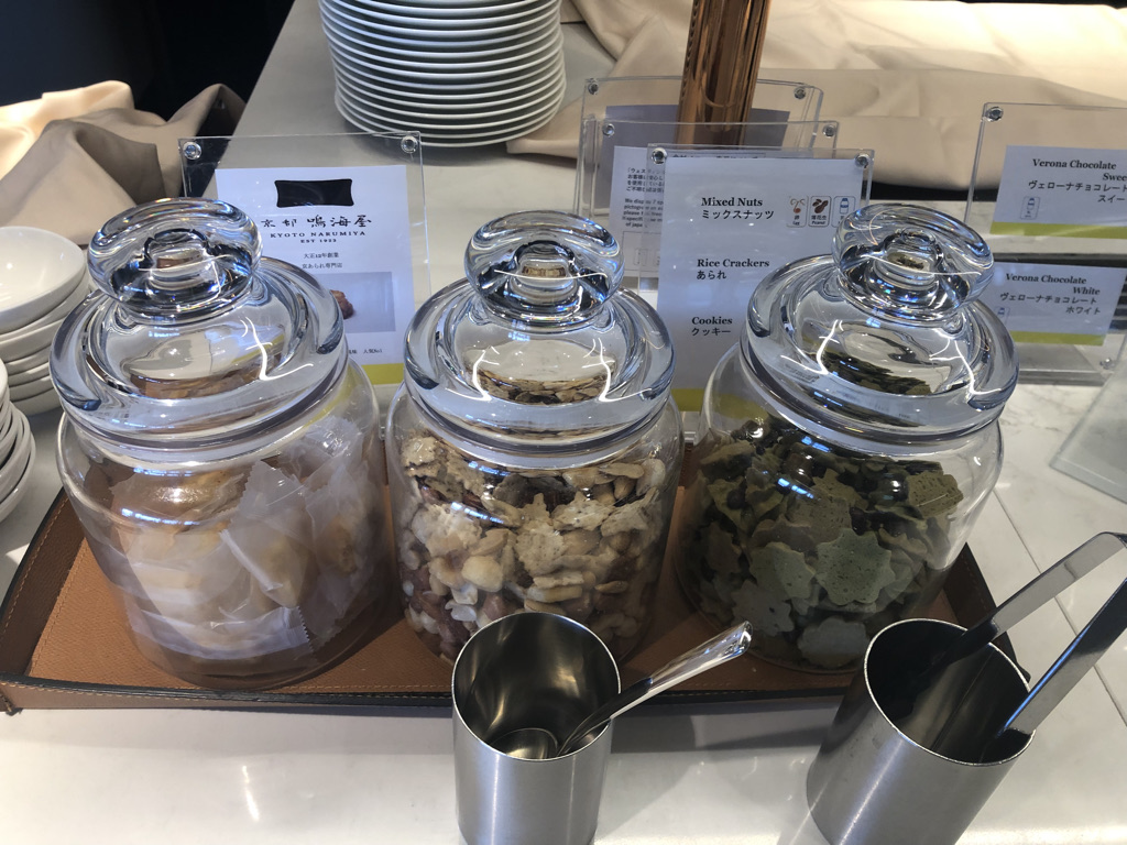 ウェスティン都ホテル京都　ラウンジ　ブログ　プラチナ　アフタヌーンティー　マリオットボンヴォイアメックス　紹介