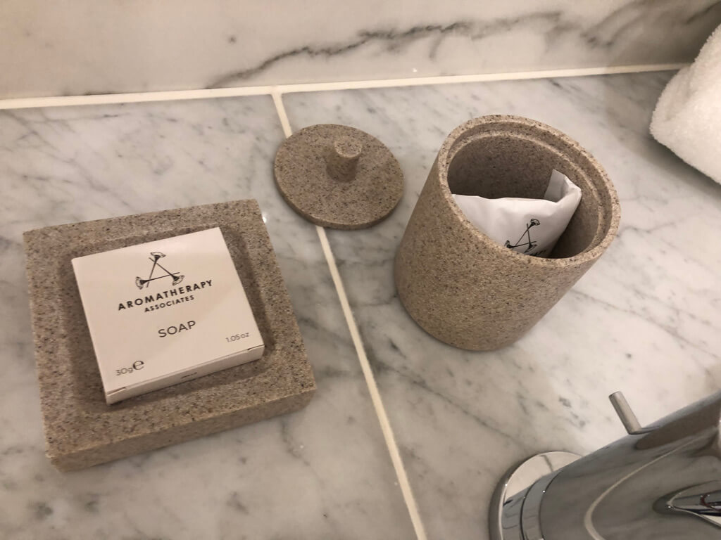 JWマリオット奈良　宿泊記　ラウンジ　アクセス　スイート　朝食　ゴールド　プラチナ特典　無料宿泊　子連れ　マリオットボンヴォイアメックス紹介　ブログ