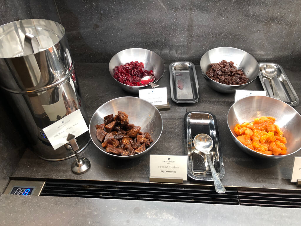 JWマリオット奈良　宿泊記　ラウンジ　アクセス　スイート　朝食　ゴールド　プラチナ特典　無料宿泊　子連れ　マリオットボンヴォイアメックス紹介　ブログ