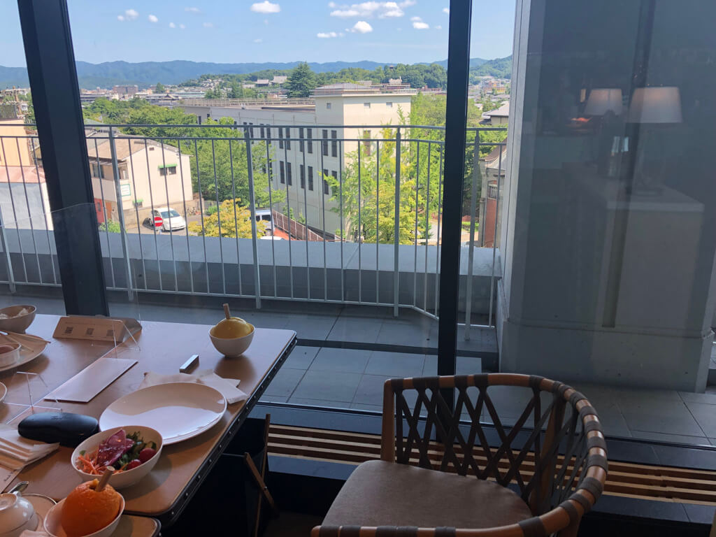 ウェスティン都ホテル京都　宿泊記　ジュニアスイート　子連れ旅　子供添い寝　クラブラウンジ　プール　ジム　SPA　華頂　温泉　spgアメックス紹介　プラチナ特典