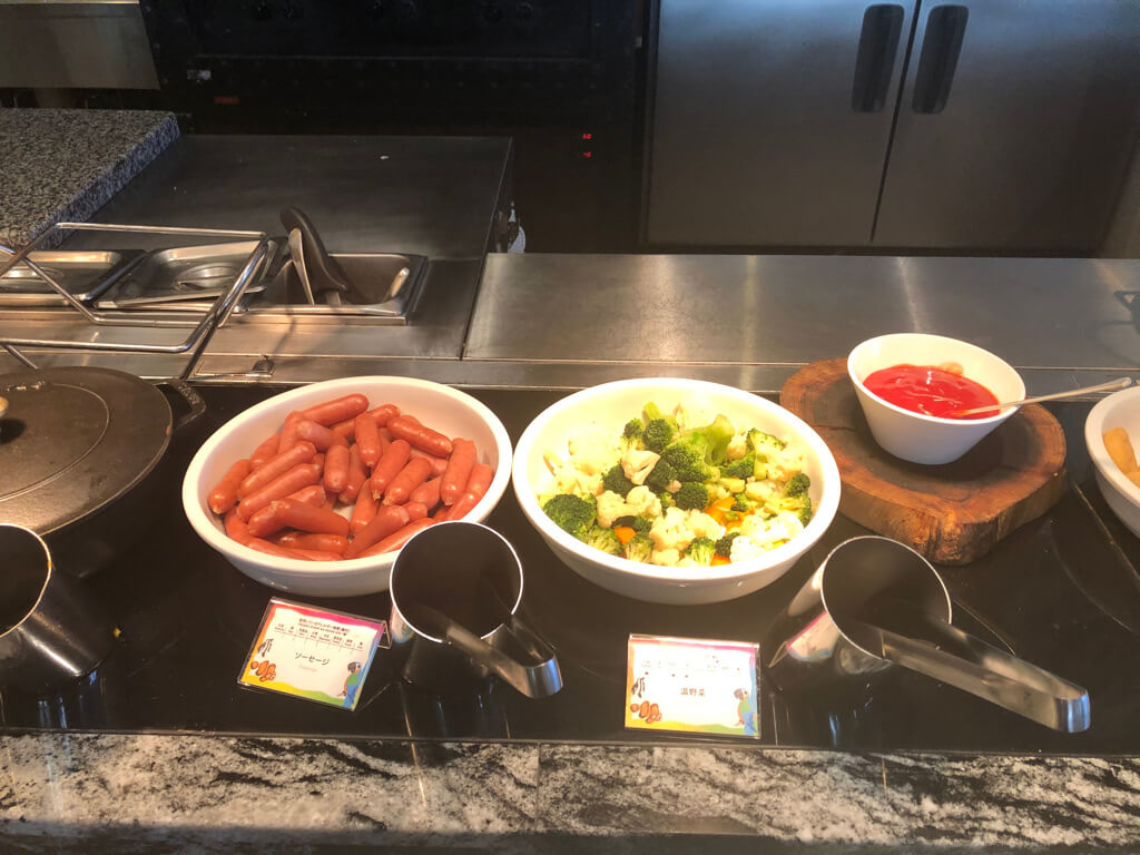 ルネッサンスリゾートオキナワ　クラブサビー宿泊記　朝食　ランチ　ディナー　周辺ご飯　セイルフィッシュ