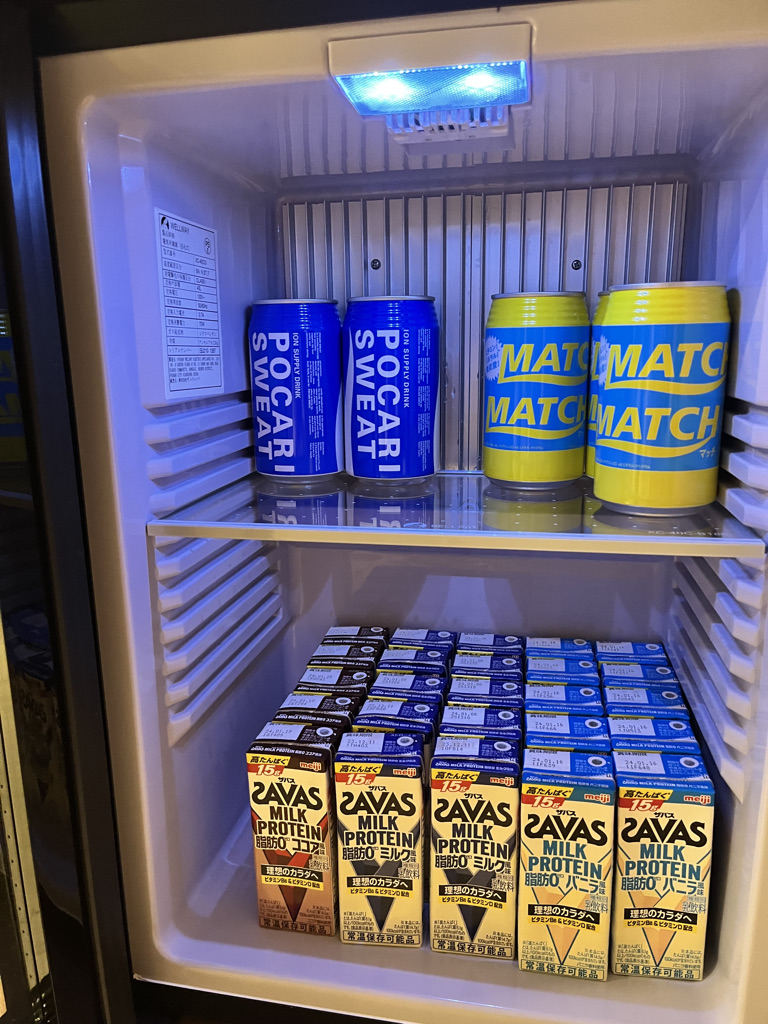 TIAD ティアド　宿泊記　プール　ラウンジ　部屋　ブログ　プラチナ特典　ジム