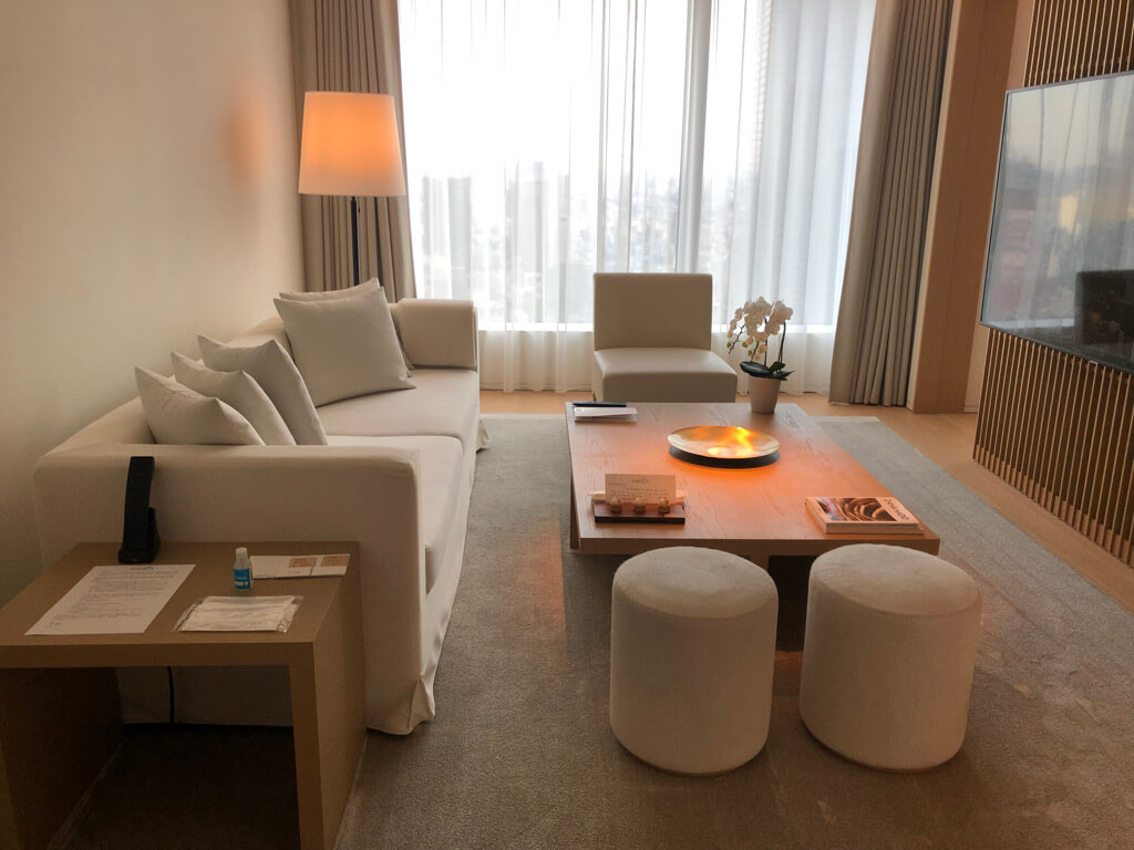 東京エディション虎ノ門　スイート　宿泊記　ブログ　アクセス　朝食　プール　ジム　マリオット特典　マリオットボンヴォイアメックス　紹介