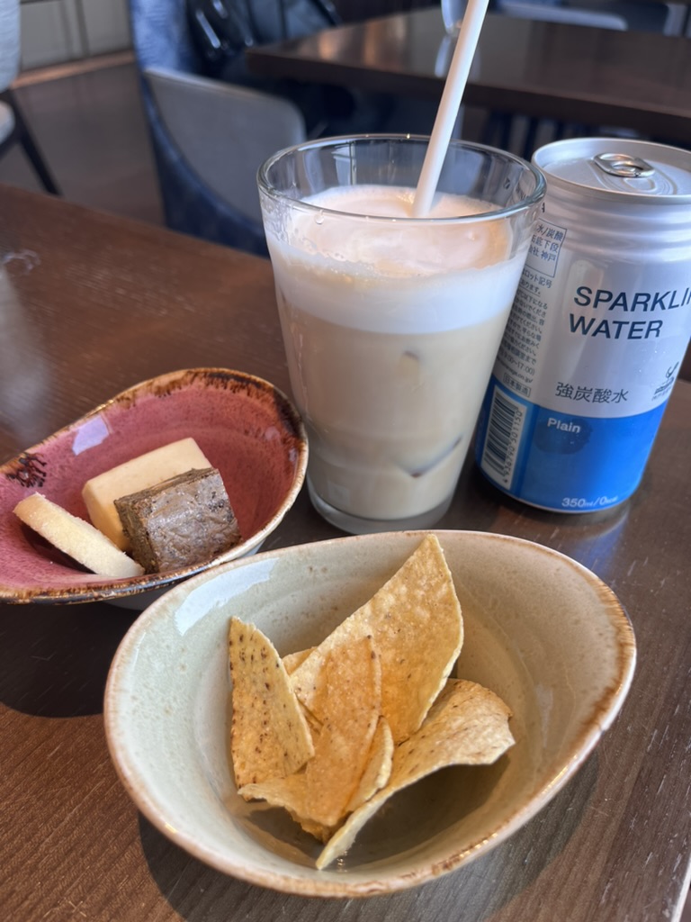 ヒルトン広島　エグゼクティブラウンジ　利用できる条件　服装