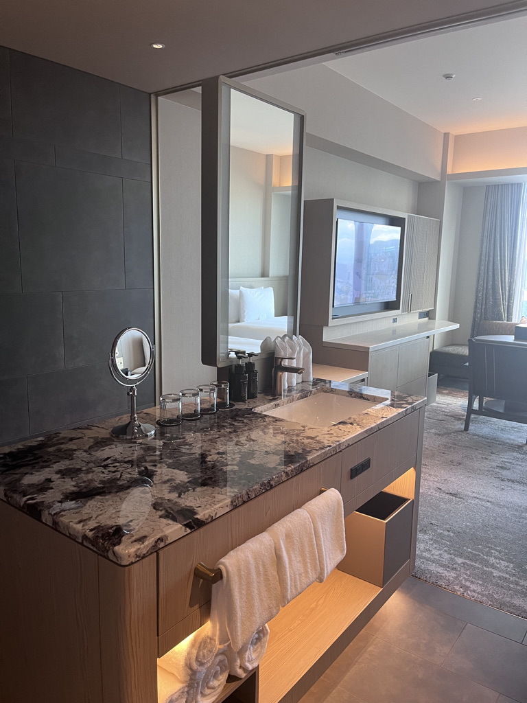 大阪ステーションホテル　アクセス　マリオット　ブログ　プラチナ特典　マリオットアメックス　紹介