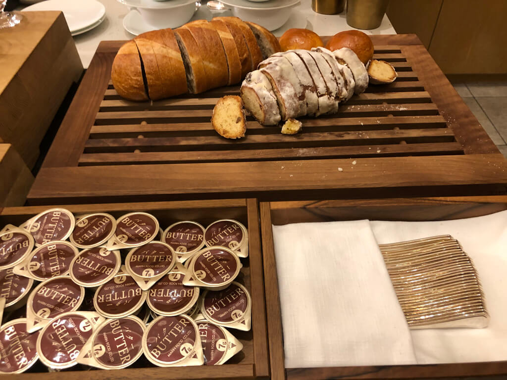 JWマリオット・ホテル奈良　宿泊記 ラウンジ　朝食　プール　フィットネスジム　子供添い寝　アクティビティ　駐車場料金　SPGアメックス　紹介　プラチナ特典