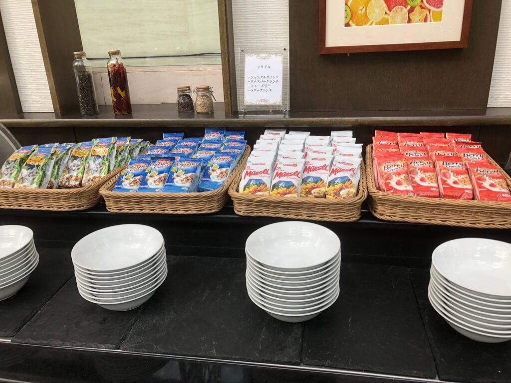 ウェスティン大阪　宿泊記　朝食　エグゼクティブラウンジ　アクセス　行き方　エグゼクティブキング　spgamex　プラチナ　特典