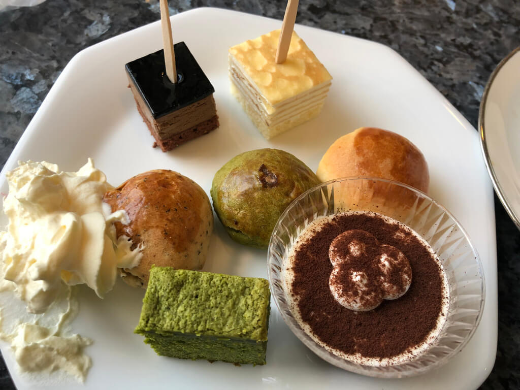 名古屋マリオットアソシアホテル　デラックスダブル　スタンダードダブル　子連れ　宿泊記　朝食　エリートラウンジ　　フィットネスジム　プール　SPGアメックス　紹介　プラチナ特典　ゴールド特典