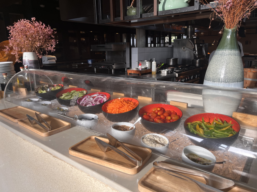 【ザ リッツ カールトン コ サムイ朝食編】種類豊富でロケーション良し!だけどアレは激マズ。。。 7 ザ リッツ カールトン コ サムイ 朝食