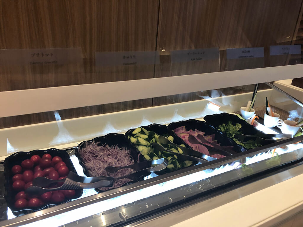 大阪マリオット都ホテル　ブログ　ジュニアスイート　子供添い寝無料　宿泊記　連休　格安　朝食　ラウンジ　あべのハルカス　プラチナ特典　　駐車場　マリオットボンヴォイアメックス紹介