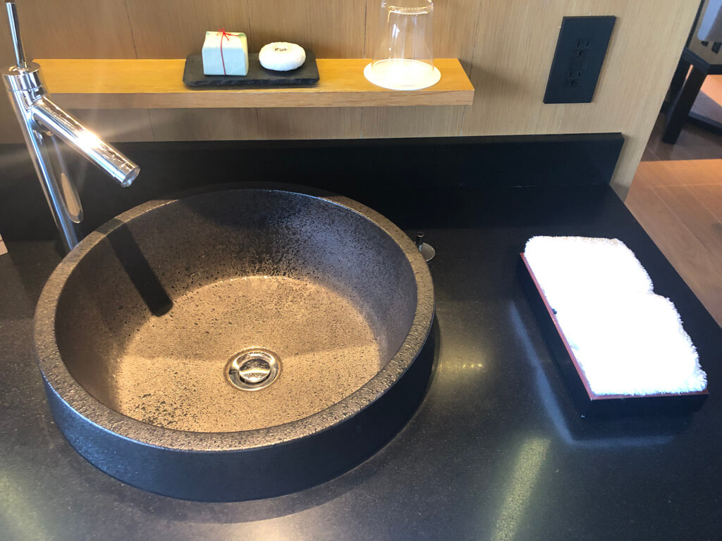 リッツカールトン京都　ブログ　ガーデンテラススイート　マリオットボンヴォイアメックス紹介　プラチナ特典　朝食　プール　アクティビティ　子供添い寝　アメニティ　ジム　駐車場　アクセス