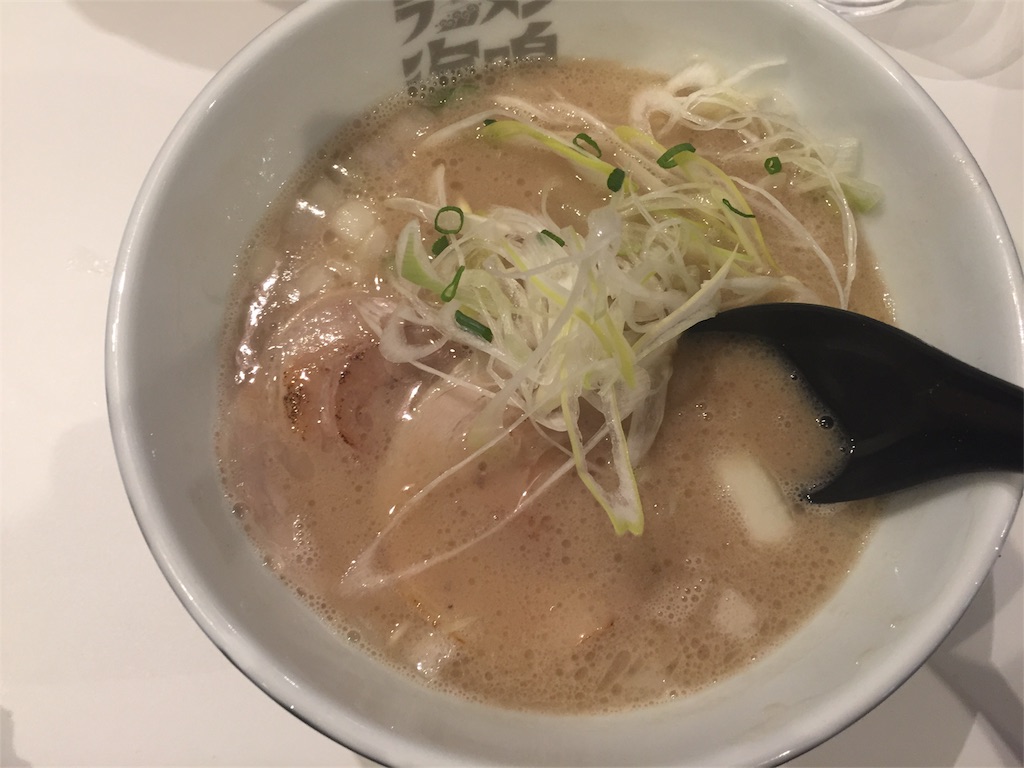 福岡空港 ラーメン滑走路 海鳴（うなり）