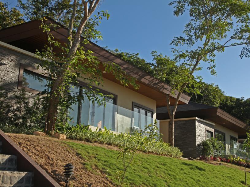 フィリピンの秘境コロン島へ行ってきました!Two Seasons Coron Island Resort&Spa(ツーシーズンズ コロンアイランド リゾート&スパ)のアクセス方法と部屋紹介① 5 Two Seasons Coron Island Resort&Spa(ツーシーズン コロンアイランド リゾート&スパ)