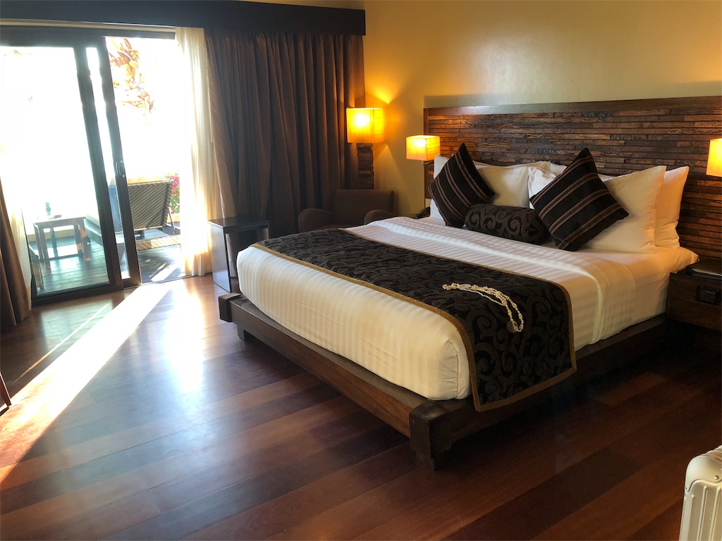 【完全なるプライベートホテル】Two Seasons Coron Island Resort&Spa(ツーシーズンズ コロンアイランド リゾート&スパ)部屋紹介②ジャグジー付きのIsland Tip Bungalow 3 Two Seasons Coron Island Resort&Spa(ツーシーズン コロンアイランド リゾート&スパ)部屋紹介 Island Tip Bungalow アイランドチップバンガロー