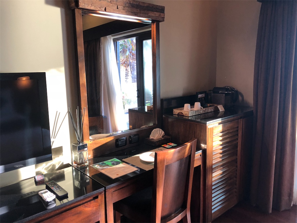 【完全なるプライベートホテル】Two Seasons Coron Island Resort&Spa(ツーシーズンズ コロンアイランド リゾート&スパ)部屋紹介②ジャグジー付きのIsland Tip Bungalow 5 Two Seasons Coron Island Resort&Spa(ツーシーズン コロンアイランド リゾート&スパ)部屋紹介 Island Tip Bungalow アイランドチップバンガロー