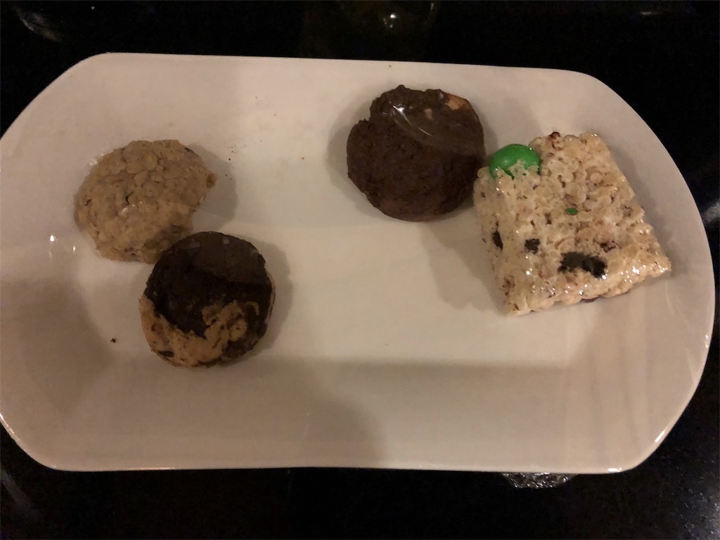 【完全なるプライベートホテル】Two Seasons Coron Island Resort&Spa(ツーシーズンズ コロンアイランド リゾート&スパ)部屋紹介②ジャグジー付きのIsland Tip Bungalow 25 Two Seasons Coron Island Resort&Spa(ツーシーズン コロンアイランド リゾート&スパ)部屋紹介 Island Tip Bungalow アイランドチップバンガロー