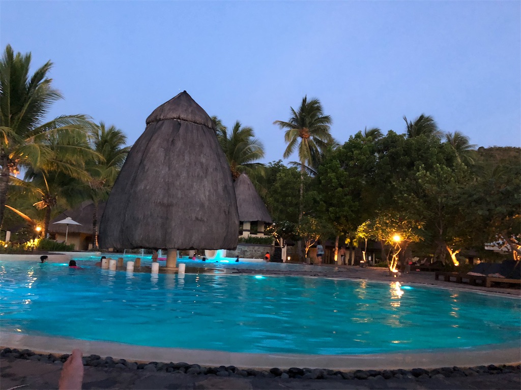 Two Seasons Coron Island Resort&Spa(ツーシーズンズ コロンアイランド リゾート&スパ)内の施設、プールや無料で借りれるマリングッズなど