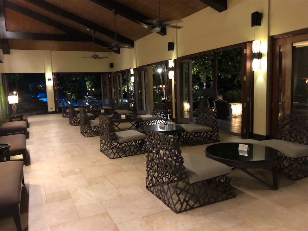 Two Seasons Coron Island Resort&Spa（ツーシーズンズ　コロンアイランド　リゾート＆スパ）内の施設　プール