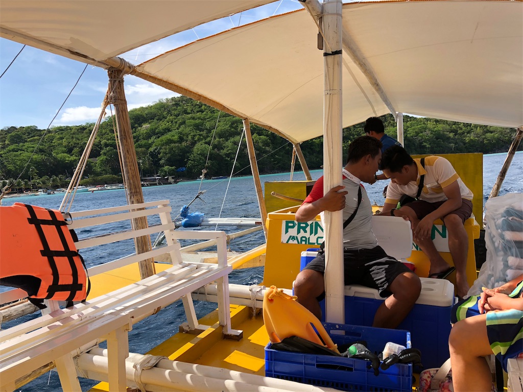 フィリピンの秘境コロン島のアイランドホッピング体験談