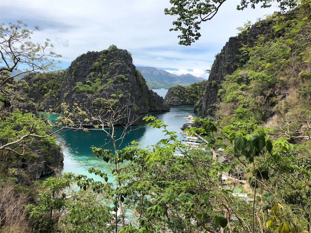 フィリピンの秘境コロン島のアイランドホッピング体験談