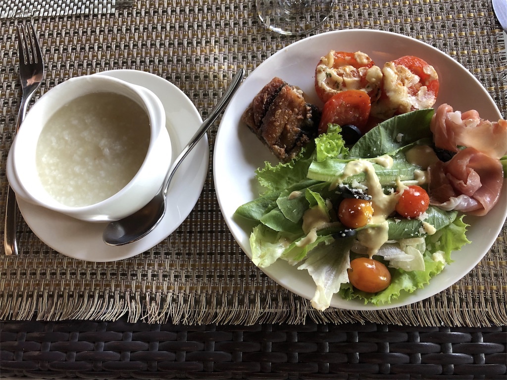 Two Seasons Coron Island Resort&Spa(ツーシーズンズ コロンアイランド リゾート&スパ)の食事 あれが最高に美味しかった! 2 Two Seasons Coron Island Resort&Spa(ツーシーズンズ コロンアイランド リゾート&スパ)での食事