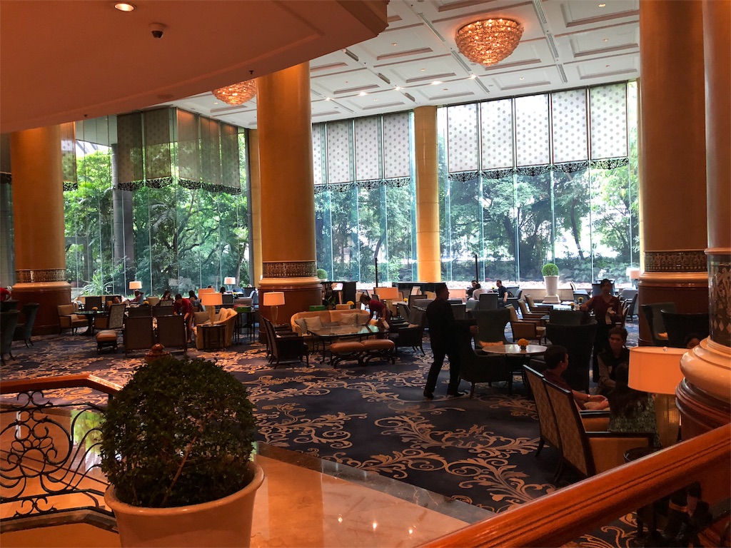 マニラの空港に近いラグジュアリーホテルはどこがいい?ここがナンバー1だった! 24 Makati Shangri-la Hotel Manila マカティシャングリラホテルマニラ