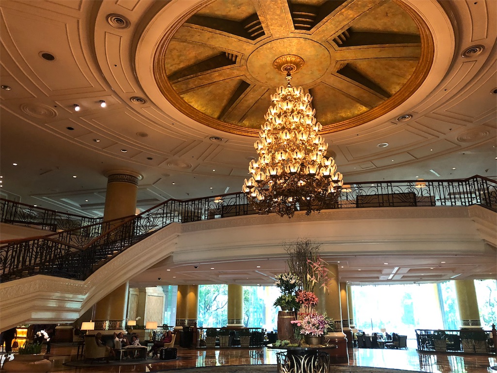 マニラの空港に近いラグジュアリーホテルはどこがいい?ここがナンバー1だった! 22 Makati Shangri-la Hotel Manila マカティシャングリラホテルマニラ