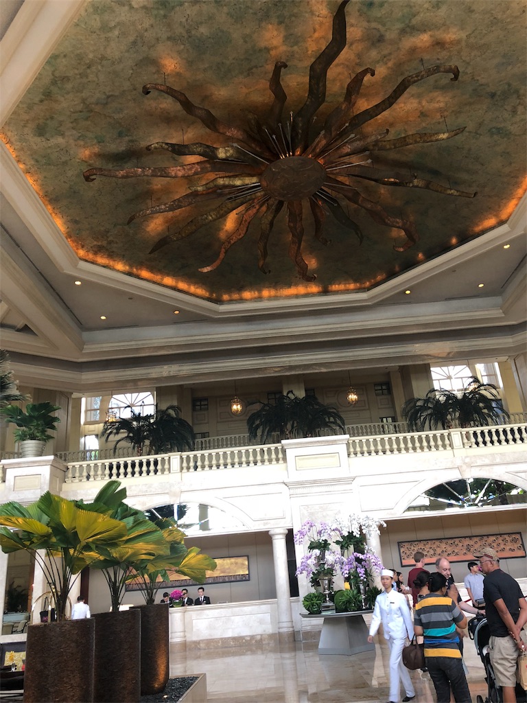 マニラの空港に近いラグジュアリーホテルはどこがいい?ここがナンバー1だった! 42 The Peninsula Manila(ペニンシュラ マニラ)