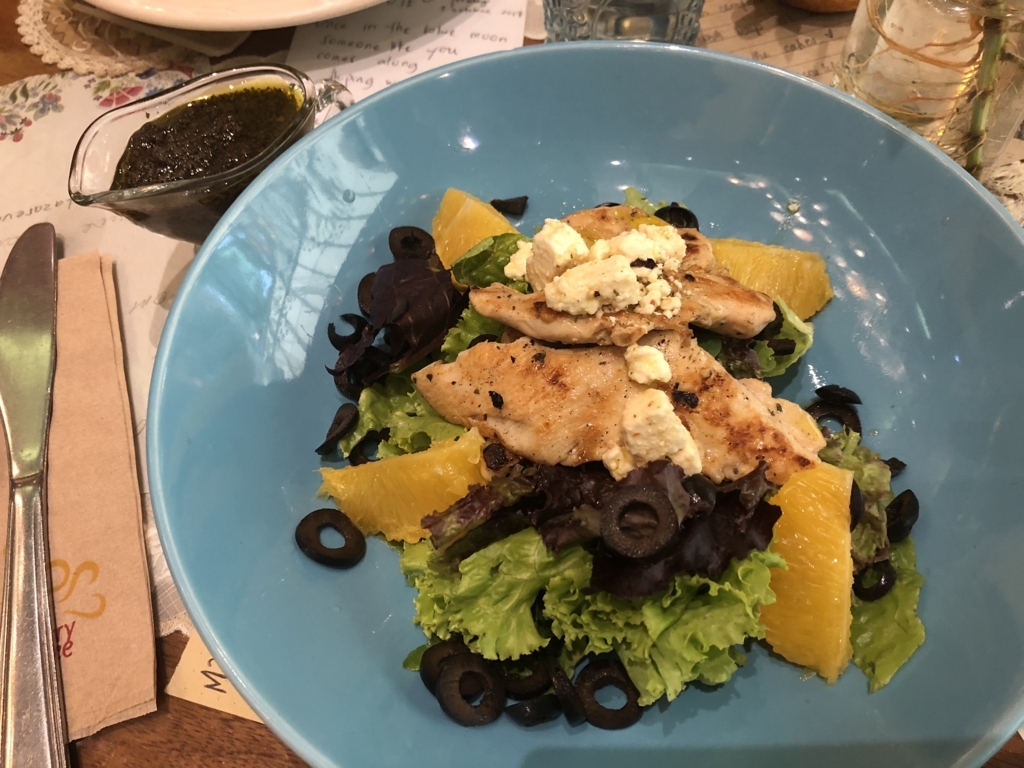 人気店だってぶった切るぜ、マニラのオススメレストランはここ! 11 マニラ オススメ レストラン