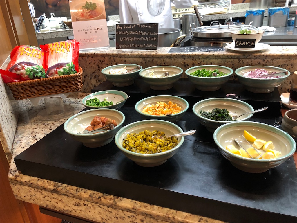 横浜ベイシェラトンホテル＆タワーズ　ラグジュアリーフロアー宿泊記　SPGアメックス　特典