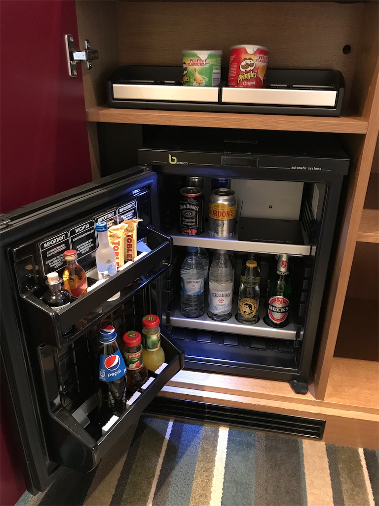 フランクフルト空港　近い　シェラトン・フランクフルトエアポート・ホテル＆コンファレンスセンター　宿泊記　口コミ　　レビュー　SPGアメックスの特典