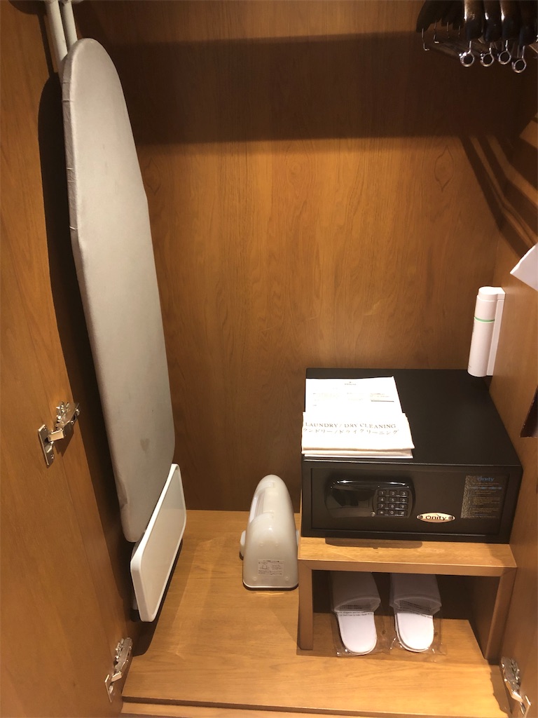 ヒルトン名古屋 ヒルトンルーム 宿泊記 改装　朝食　プール　子供利用　口コミ　レビュー