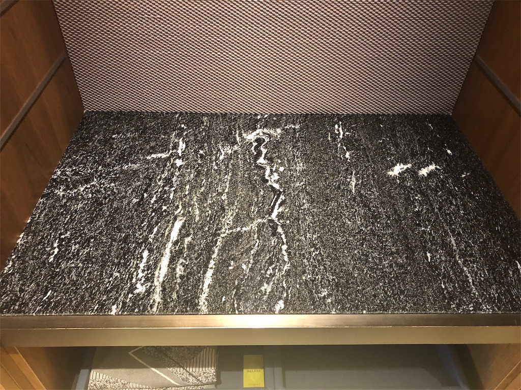 ヒルトン名古屋 ヒルトンルーム 宿泊記 改装　朝食　プール　子供利用　口コミ　レビュー