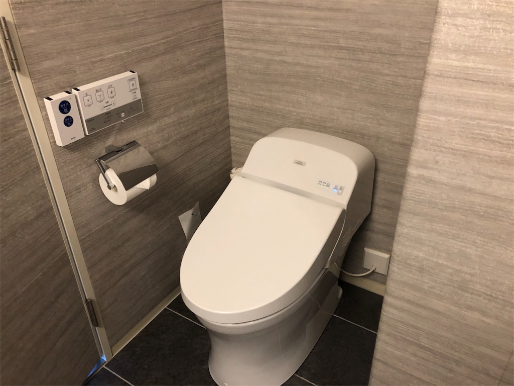 琵琶湖マリオットホテル　スーペリアルーム　宿泊記　SPGアメックス特典　大型連休　格安　方法