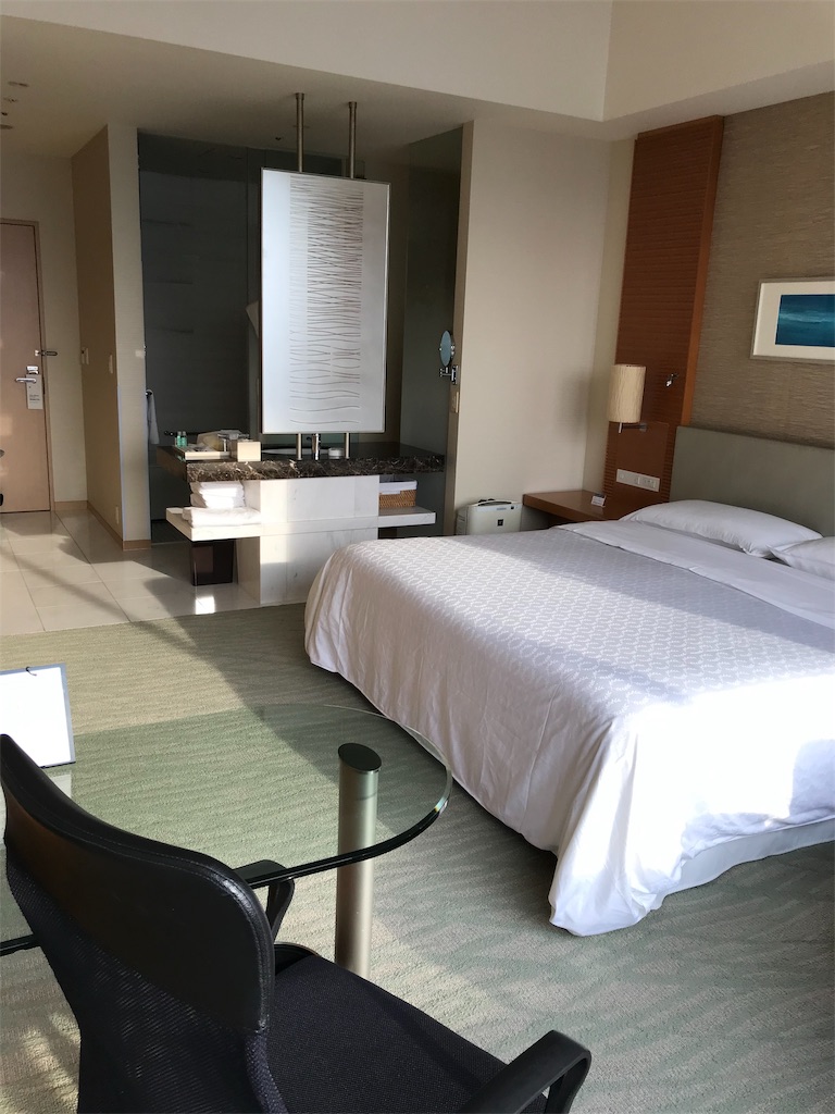 シェラトングランドホテル広島　クラブキングルーム　宿泊記　SPGアメックス　特典　比較　クラブキングルームとデラックスコーナーキングルームどっち