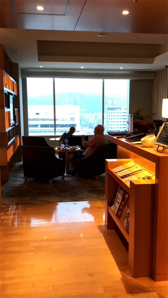 シェラトングランドホテル広島　クラブキングルーム　宿泊記　SPGアメックス　特典　比較　クラブキングルームとデラックスコーナーキングルームどっち