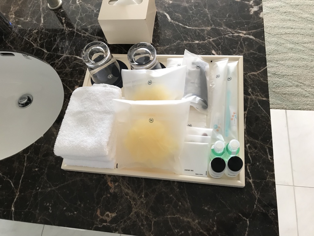 シェラトングランドホテル広島　クラブキングルーム　宿泊記　SPGアメックス　特典　比較　クラブキングルームとデラックスコーナーキングルームどっち