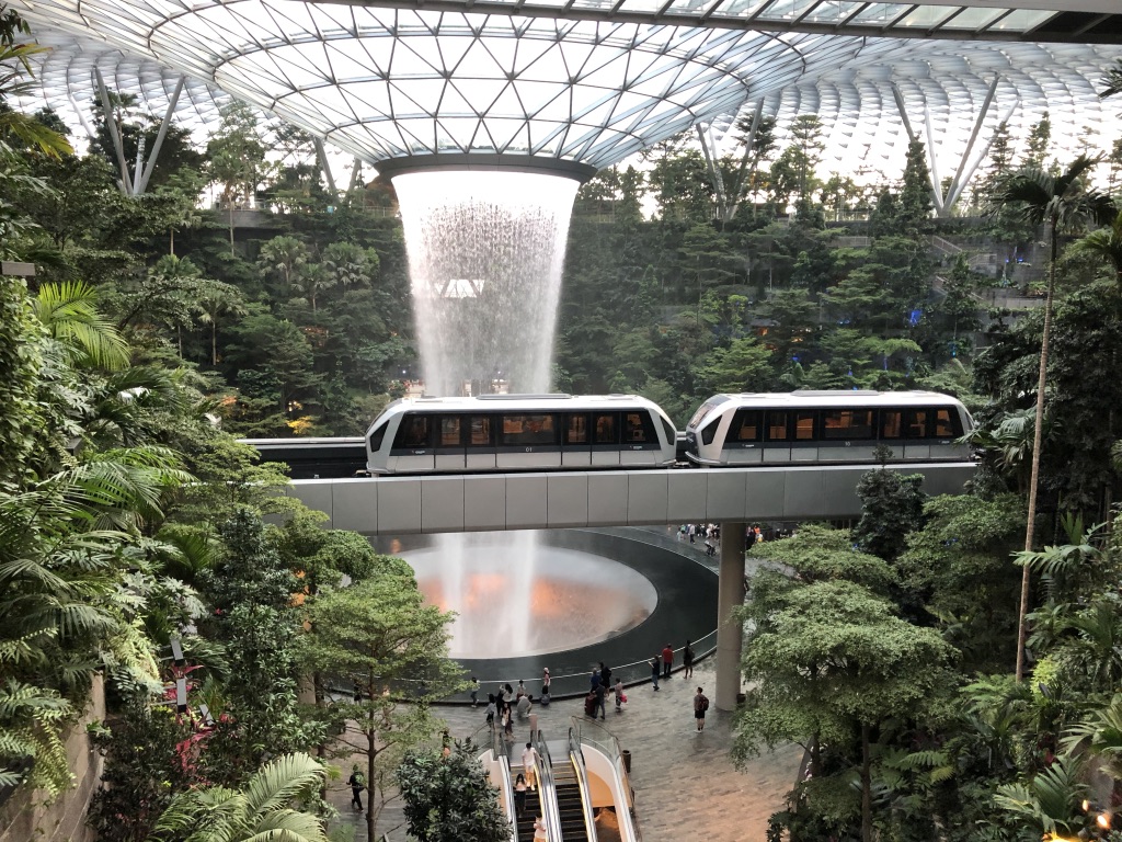 シンガポールチャンギ空港で乗り継ぎ☆シャワー、仮眠スペースは?シャワー0円利用の方法とは!wi-fiの感想など 22 シンガポール チャンギ空港 トランジット シャワー 仮眠 どこ? トランジットプログラム シャワー無料 wi-fi