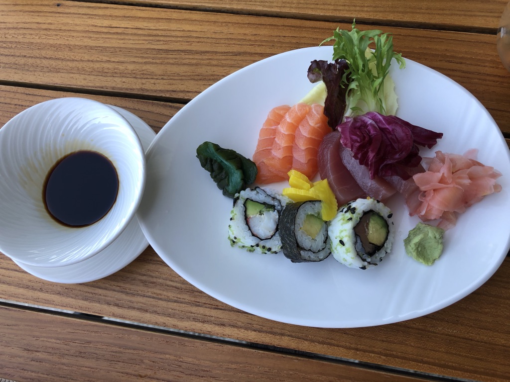 【セントレジス ・モルディブ・ヴォンムリ・リゾート】朝食メニューと感想☆良いサービスを受けたいのならココの席がいい! 58 セントレジス ・モルディブ・ヴォンムリ・リゾート 朝食 メニュー 口コミ 感想