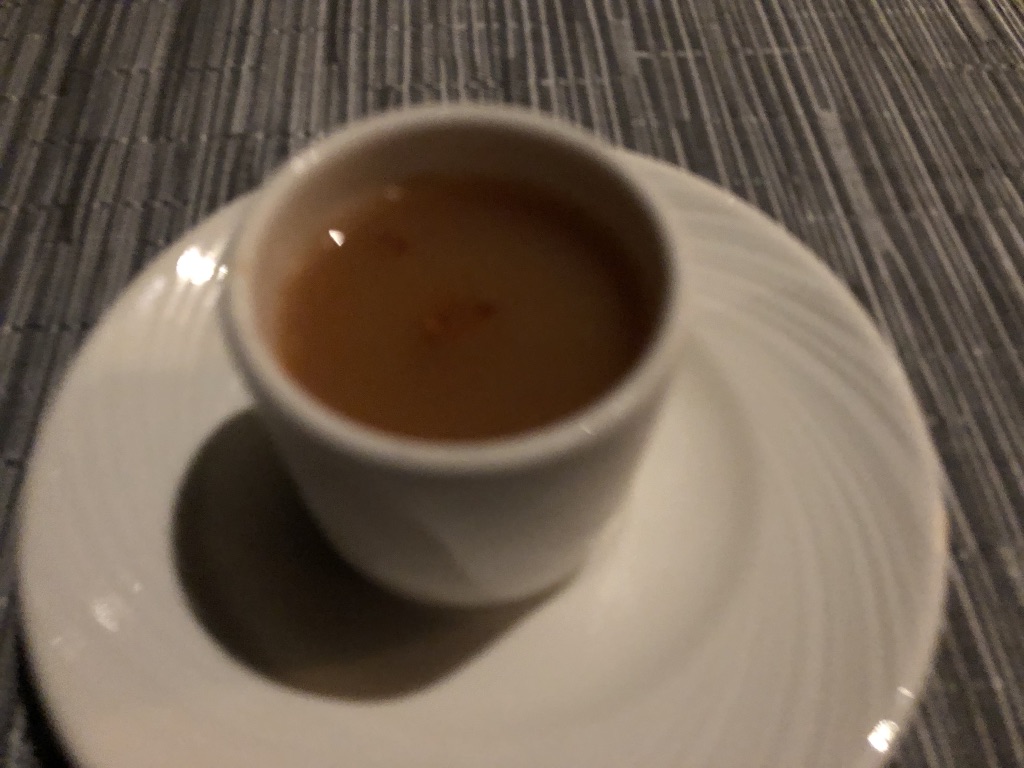 【セントレジス ・モルディブ・ヴォンムリ・リゾート】ディナーはどこのレストランがオススメ?禁断の〇〇〇を借りて大満足の夕食を食べれた! 7 セントレジス ・モルディブ・ヴォンムリ・リゾート ディナー 料金 レストラン オススメ メニュー