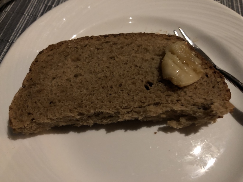 【セントレジス ・モルディブ・ヴォンムリ・リゾート】ディナーはどこのレストランがオススメ?禁断の〇〇〇を借りて大満足の夕食を食べれた! 6 セントレジス ・モルディブ・ヴォンムリ・リゾート ディナー 料金 レストラン オススメ