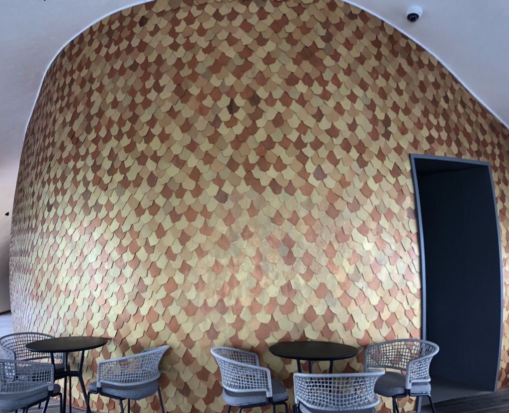 【セントレジス ・モルディブ・ヴォンムリ・リゾート】The Whale Barの感想☆ザ・ホエールバーにはハッピーアワーがある!20%OFFで飲める時間帯とは? 4 The Whale Bar ザ・ホエールバー 20%OFF 時間 menu メニュー